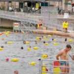 La baignade en Seine au Bras Marie est ouverte !
Du 5 juillet au 31 août 2025, on se baigne au pied du pont de Sully et face à l’île Saint-Louis et on profite de la proximité immédiate de Paris Plages - Digital concept art for illustrative purpose, tags: swimming - Monok